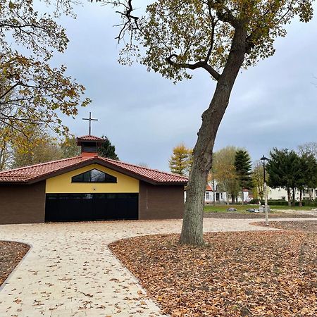 فندق Plesna Park المظهر الخارجي الصورة